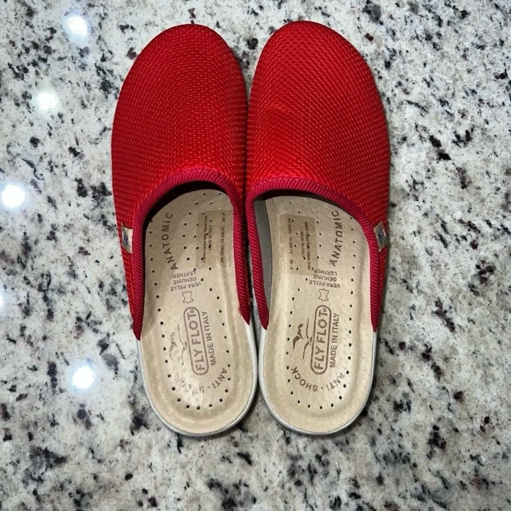 Red Women's Mesh - Picture 4 of 6